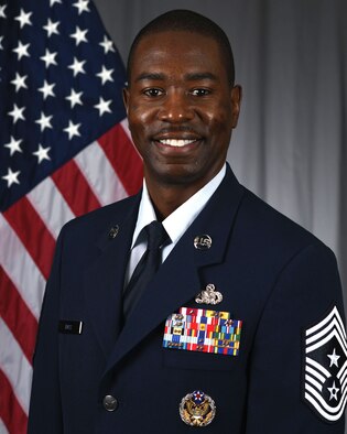 CMSgt Ezekiel Ross II official bio photo