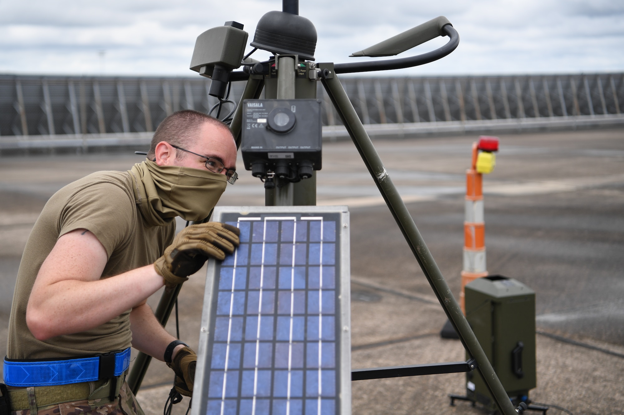 Master Sgt. James Gragg, 321st Contingency Response Squadron weather technician, sets up a tactical meteorological observation system during Exercise Swamp Devil at Lake Charles, Louisiana, July 26, 2020. The TMQ-53 is used to observe weather elements and relay information to pilots in real time. (U.S. Air Force photo by Tech. Sgt. Luther Mitchell Jr)