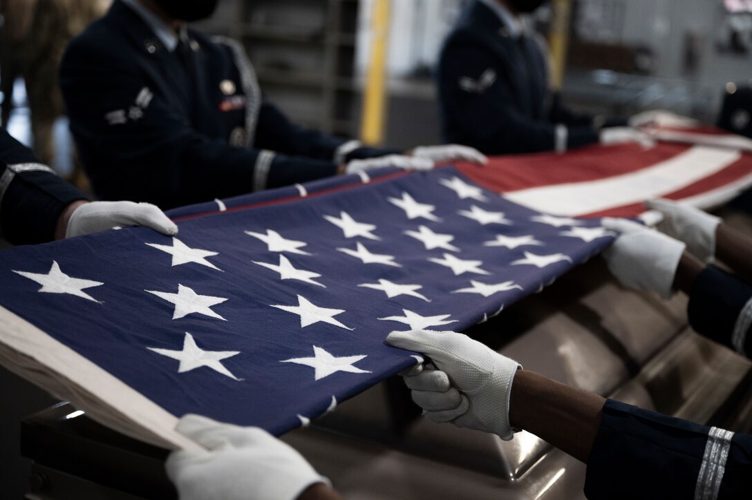 Inspired to serve: Little Rock CGO joins base honor guard