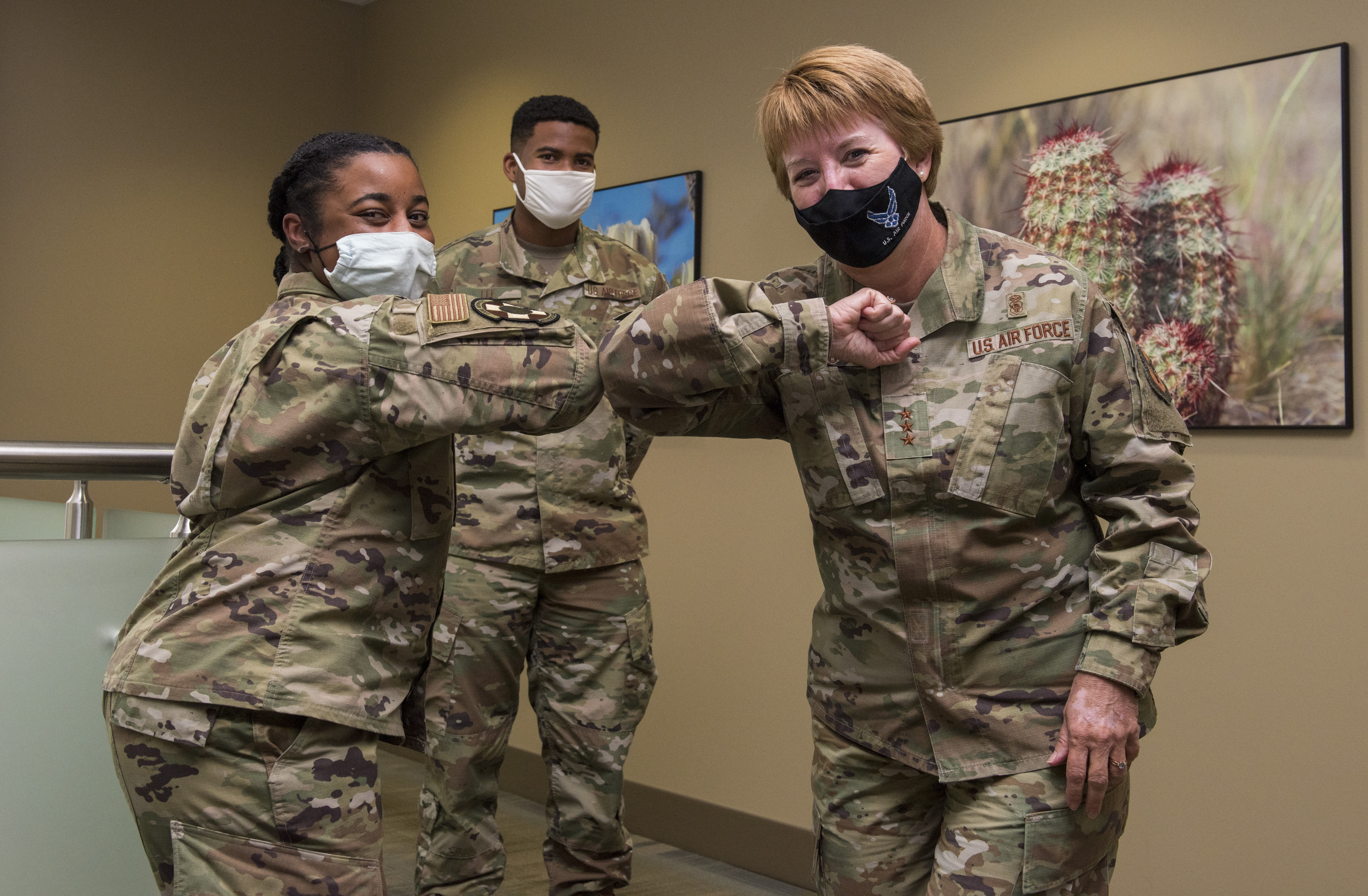 Holloman's medical checkup > Holloman Air Force Base > Display