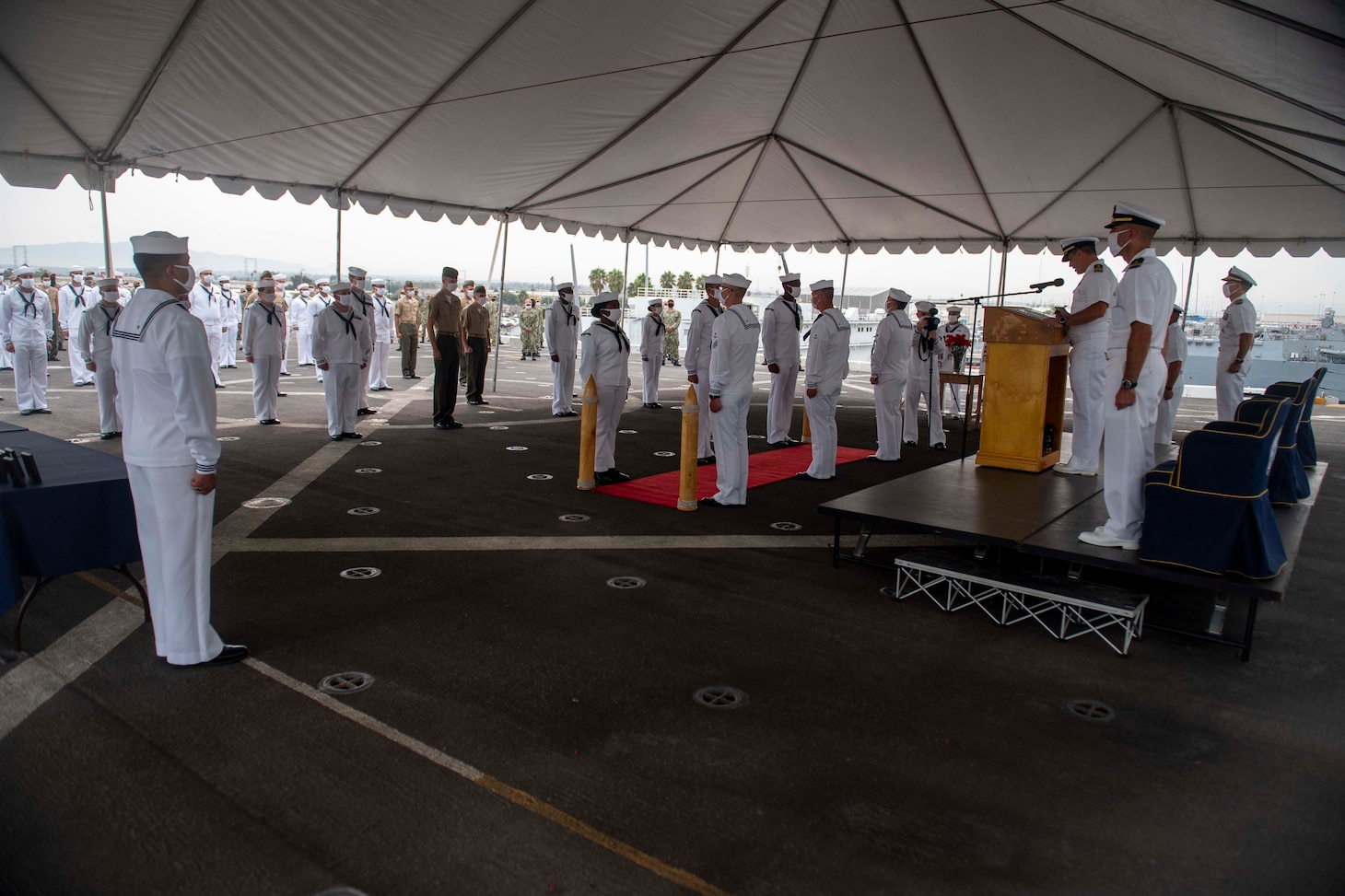 USS Somerset (LPD 25) crew honored their namesake with a ceremony for the fallen heroes from United Airlines Flight 93.