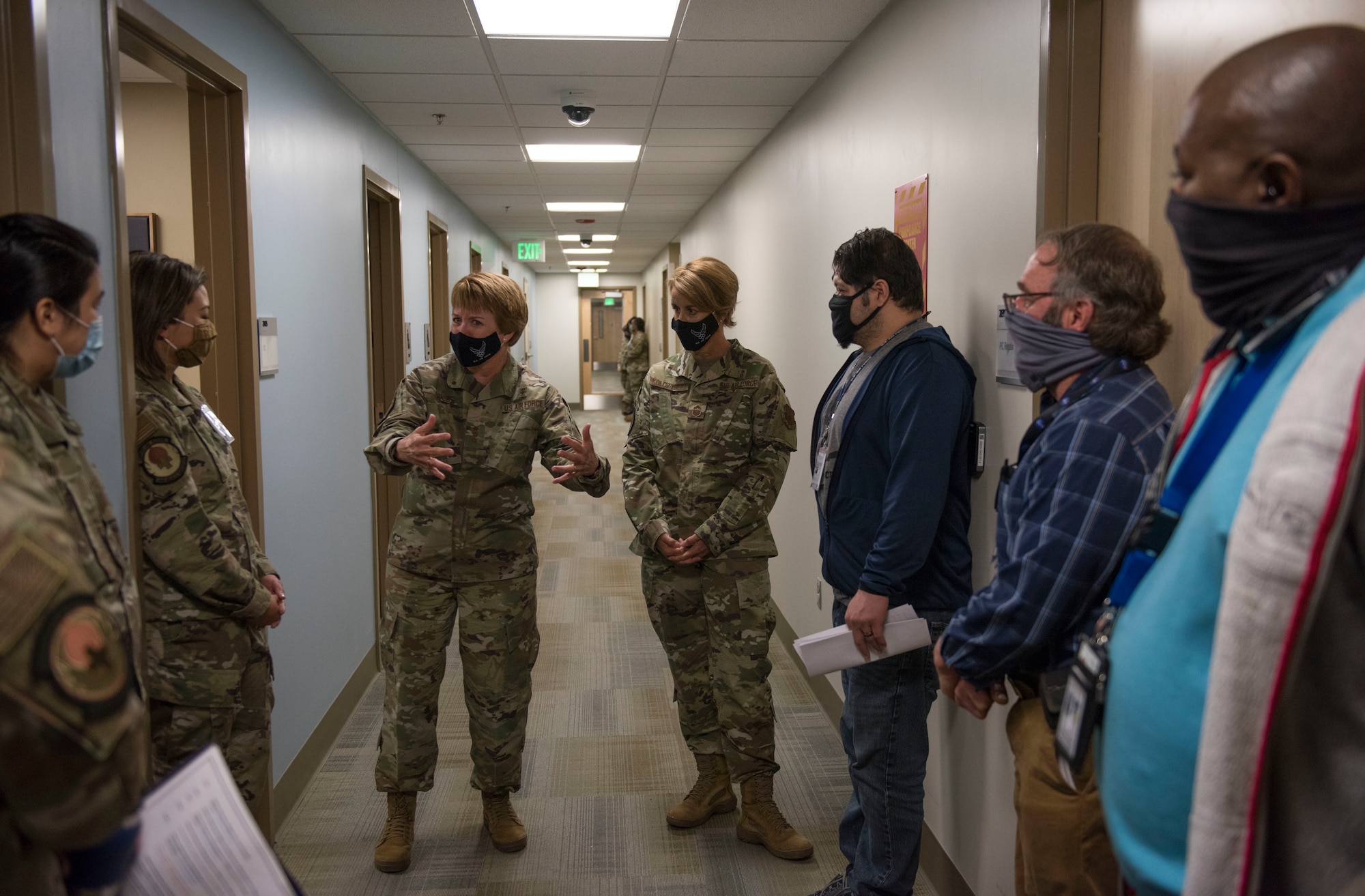 AF Surgeon General visits Holloman