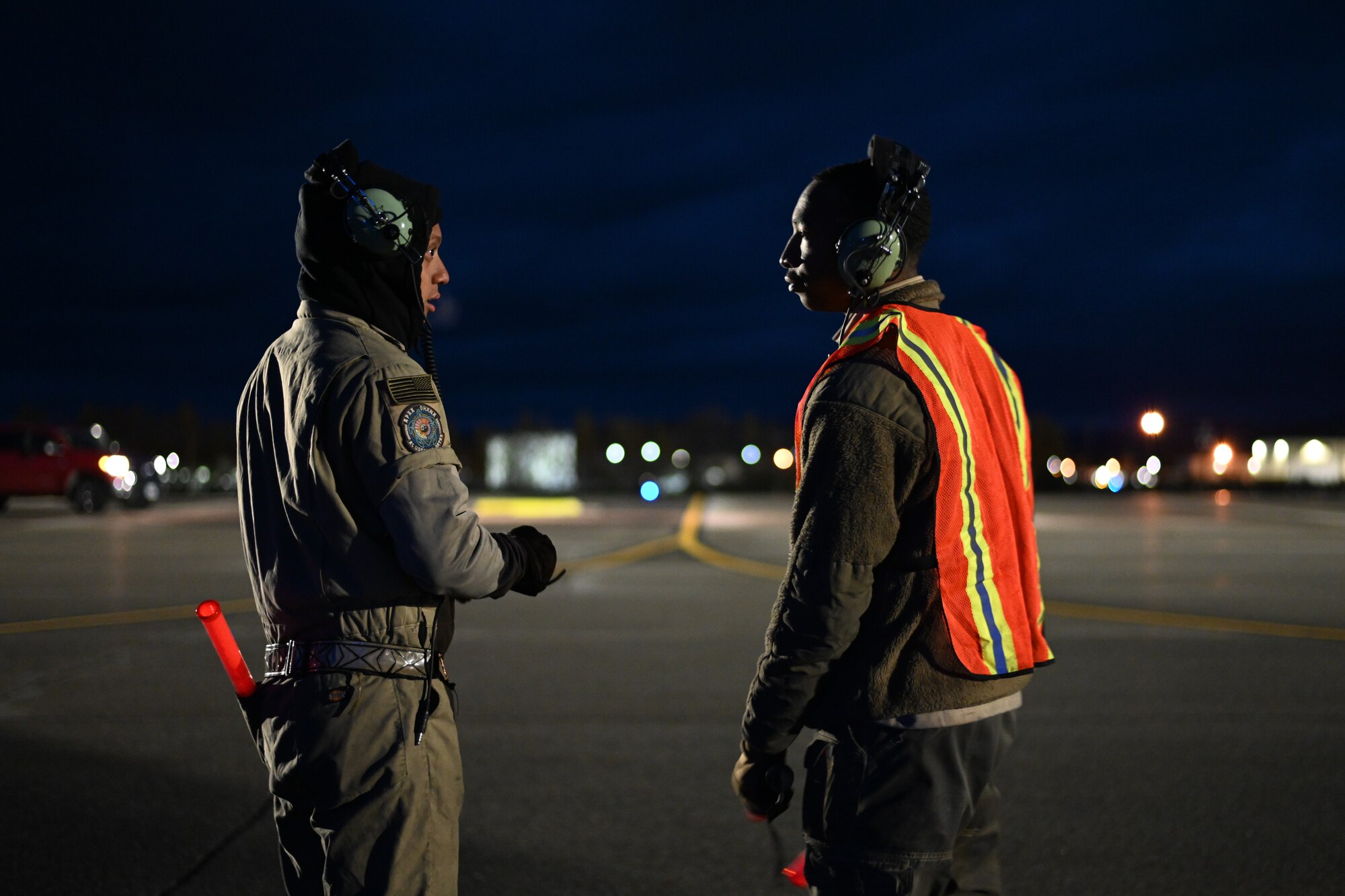 Airman prepare a B-1 for takeoff