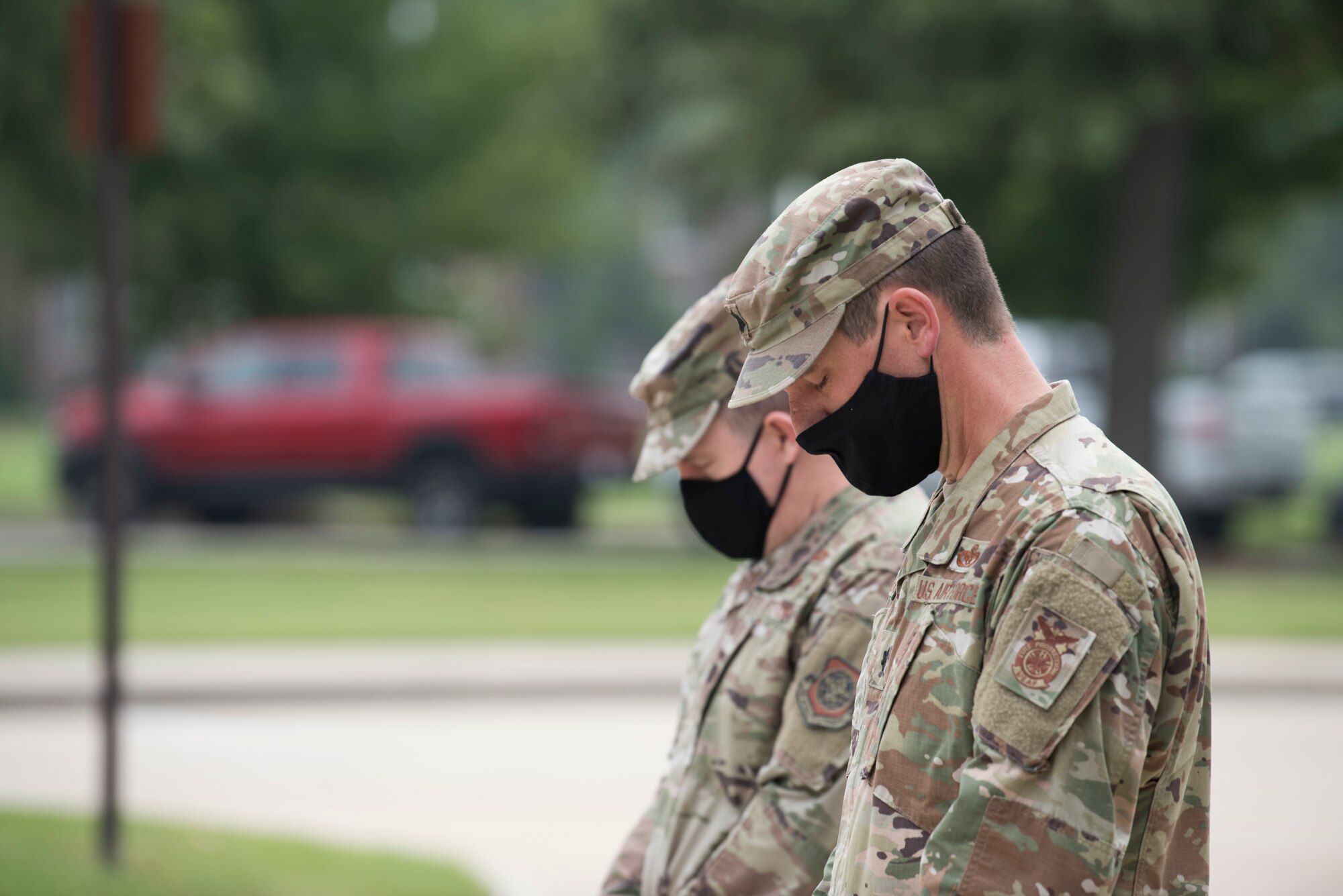 Airmen reflect during moment of silence