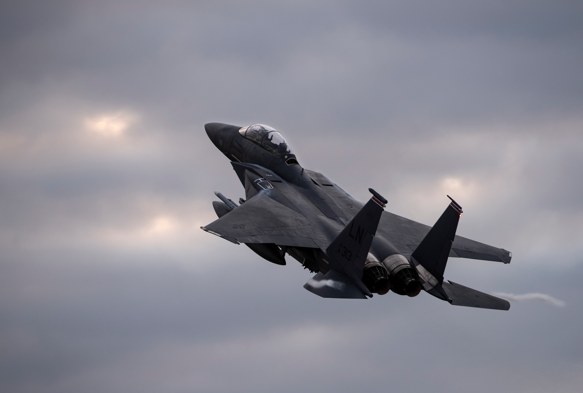 An F-15E Strike Eagle assigned to the 494th Fighter Squadron flies overhead in support of exercise Point Blank 20-4 at Royal Air Force Lakenheath, England, Sept. 10, 2020.  Exercises like Point Blank increase interoperability and collective readiness with other NATO forces, deter potential adversaries and ensure the skies above the European theater remain sovereign. (U.S. Air Force photo by Airman 1st Class Jessi Monte)