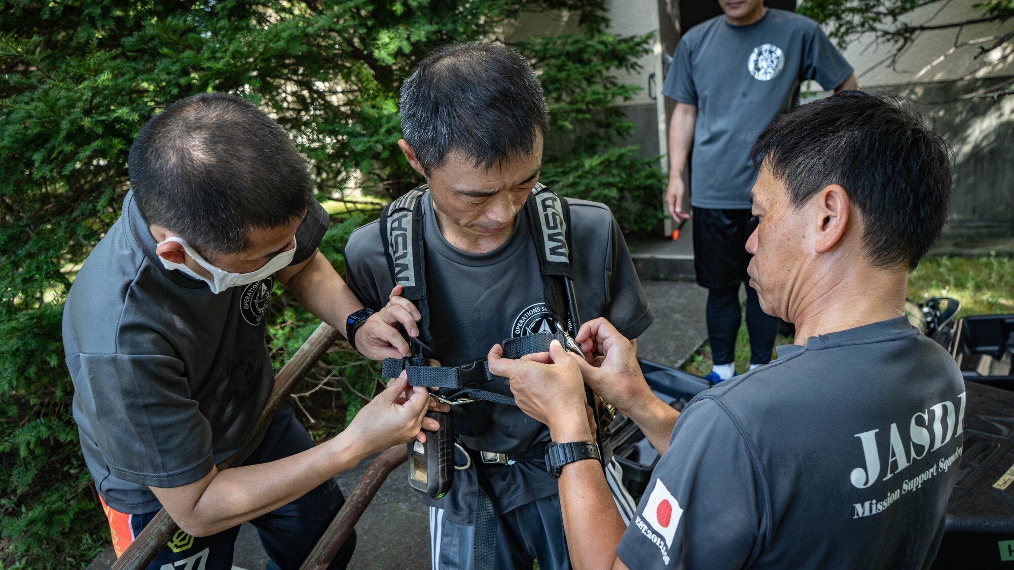 Yokota Tower Run Honors Fallen Heroes from 9/11
