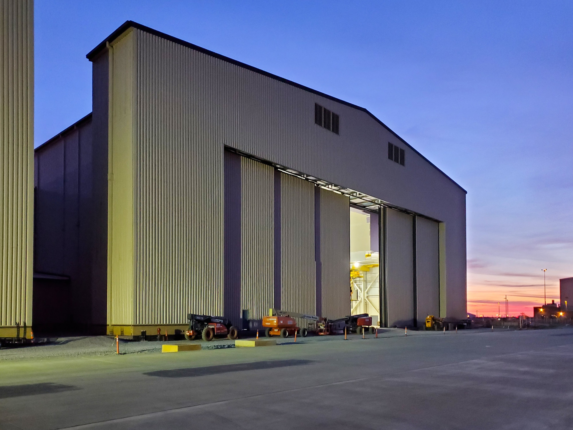 KC-46 depot maintenance hangar exterior at Tinker Air Force Base, Oklahoma. (U.S. Air Force photo)