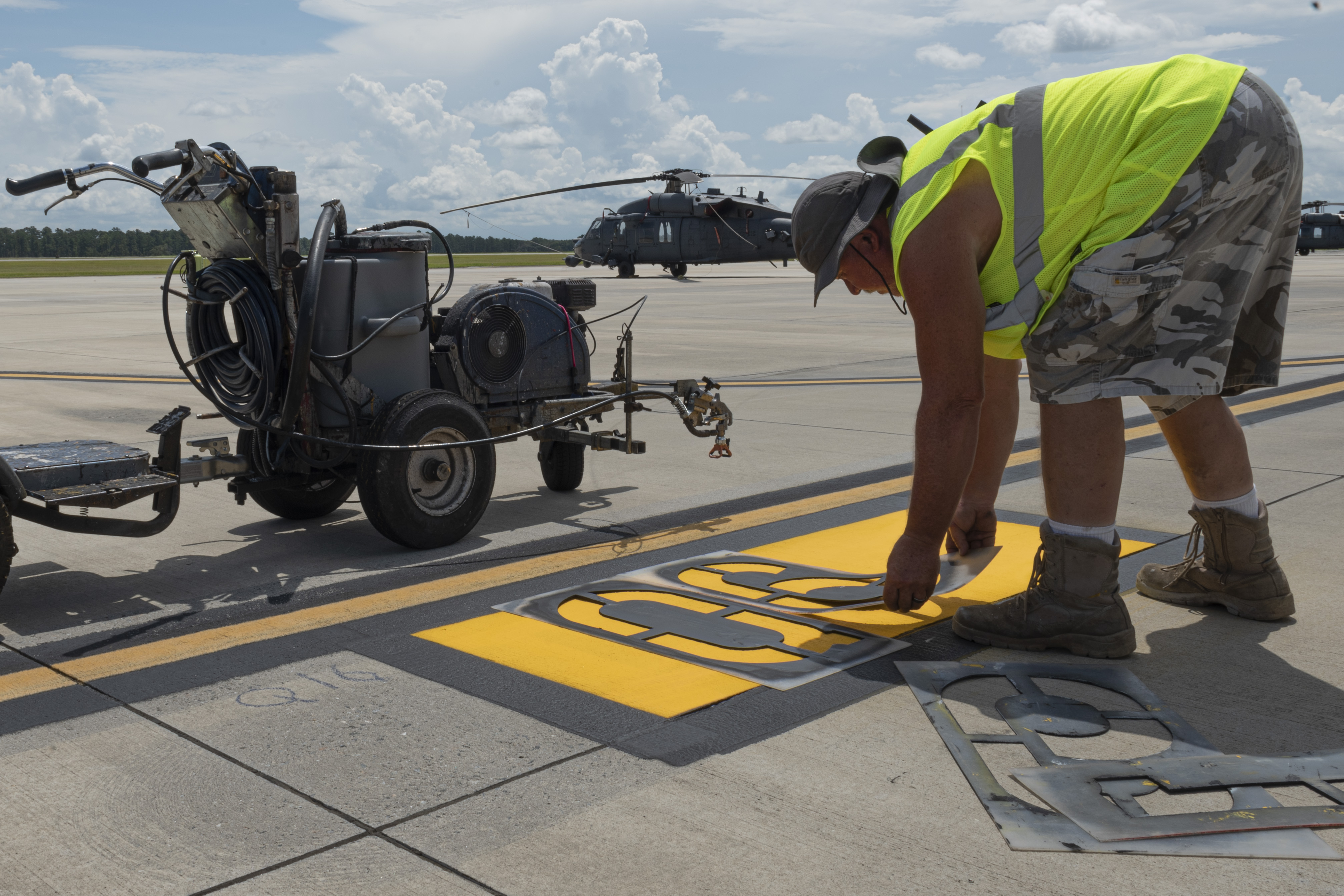 23d CES gives runway a facelift > Moody Air Force Base > Article Display