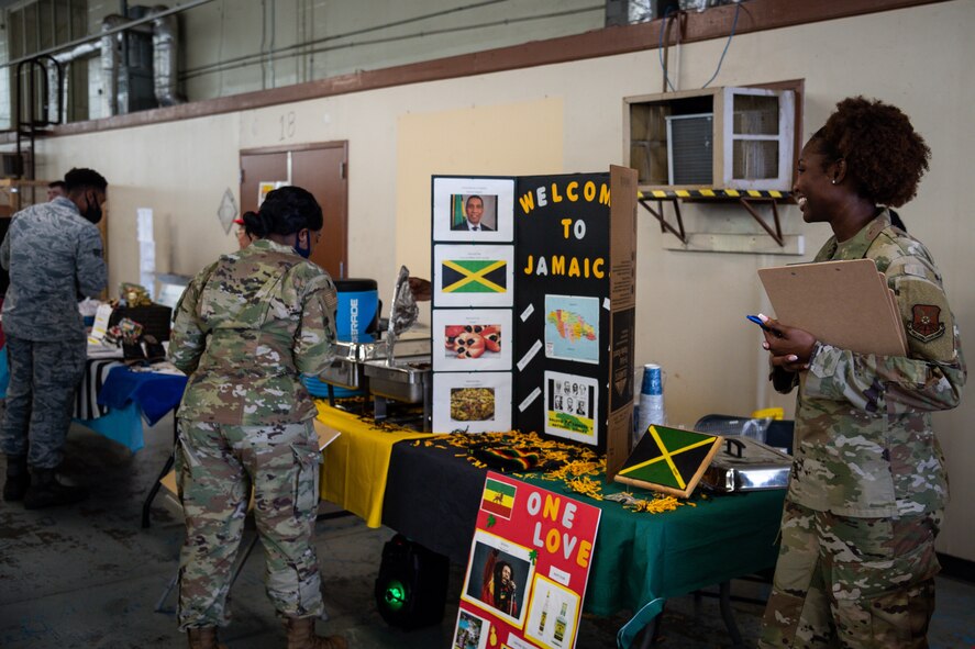 2nd MXS hosts cultural day