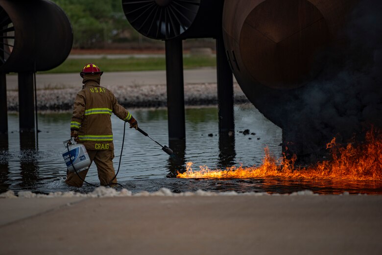 Dyess AFB firefighter training gets heated > Dyess Air Force Base