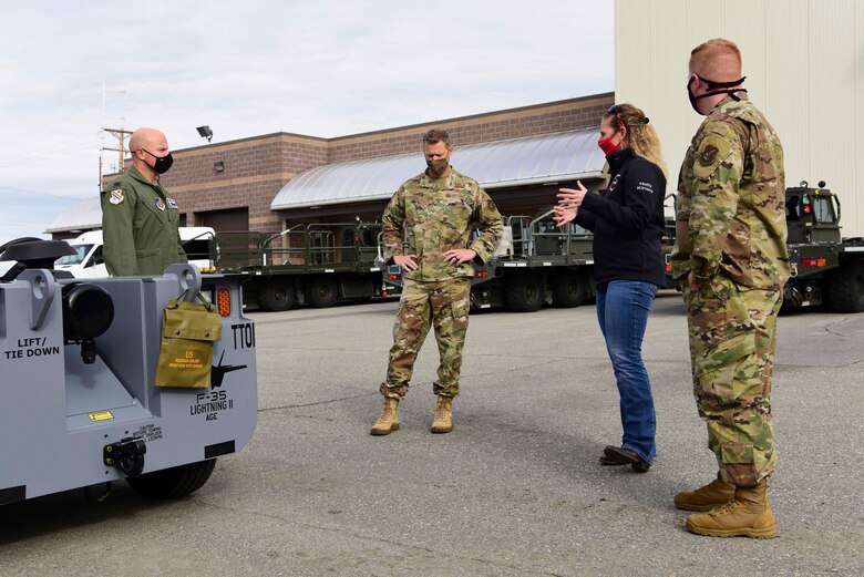 Leading Edge 354th LRS' Installation Personnel Readiness > Eielson Air