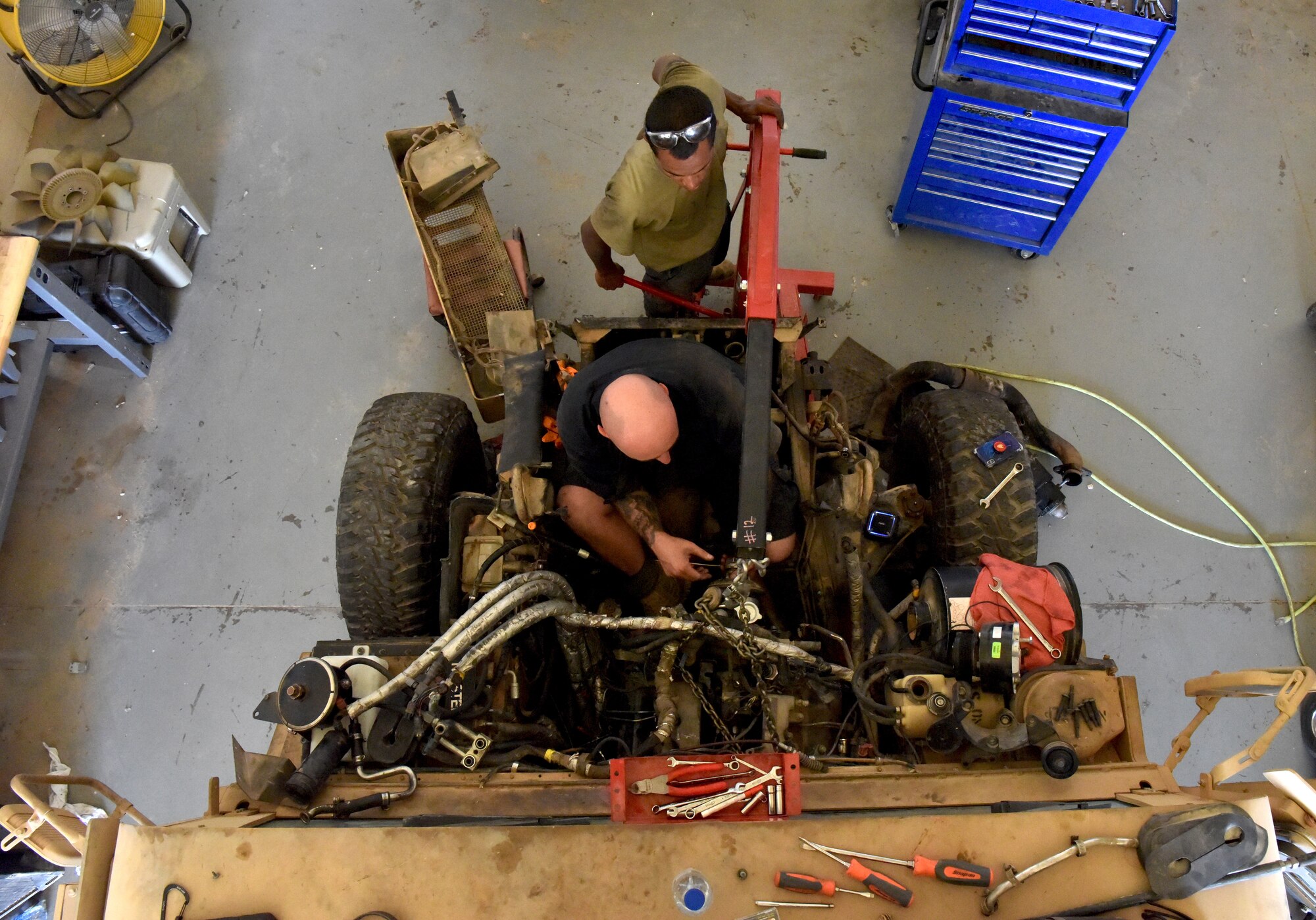 378 ELRS Vehicle Management, best mechanics in town