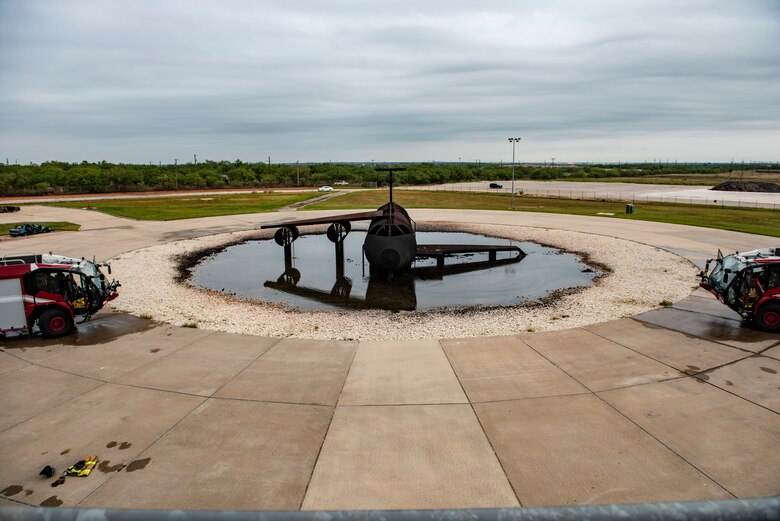 Dyess AFB firefighter training gets heated > Air Force Global Strike