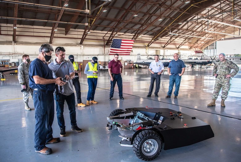 12th FTW demos remotely controlled aircraft towing systems > Nellis Air