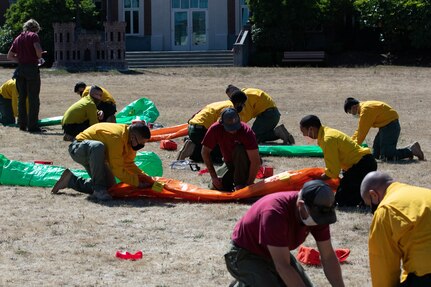 Soldiers prepare to deploy.