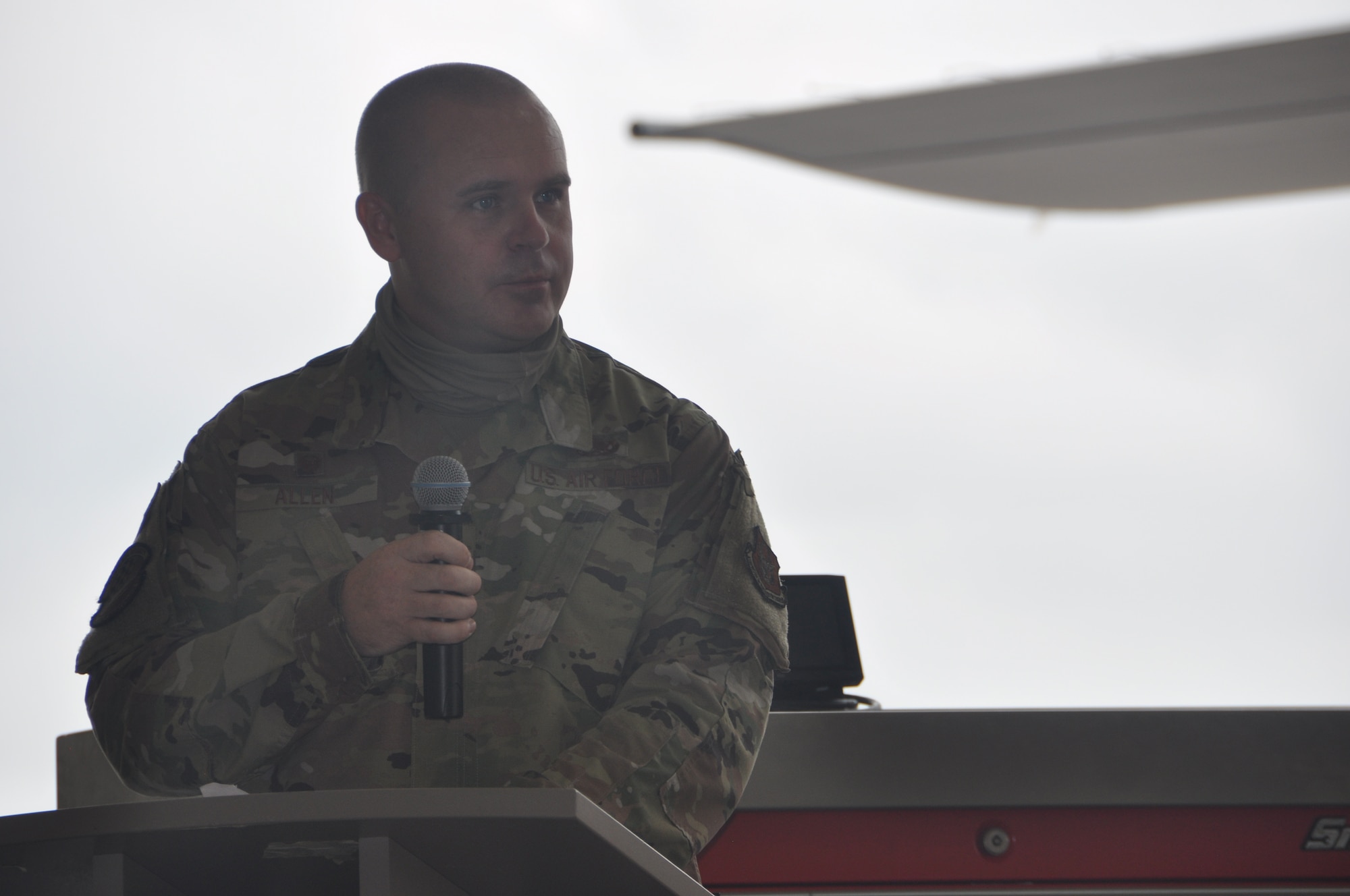 new commander speaks to new