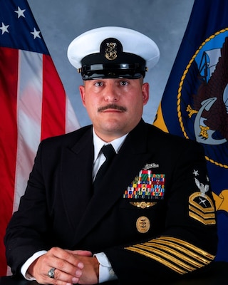 Official portrait of Master Chief Noam S. Cohen, the command senior enlisted leader assigned to Cryptologic Warfare Activity (CWA) 66.