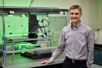 Awarded the prestigious Department of Defense Laboratory Scientist of the Quarter award for the fourth quarter of fiscal year 2015, Dr. Bradley Ringeisen, head of the Bioenergy and Biofabrication Section at the U.S. Naval Research Laboratory, is an internationally recognized leader and pioneer of live cell and organ printing. Ringeisen is bestowed this distinguished award for his accomplishments in the development and expansion of the applications of three-dimensional (3D) bioprinting using the Navy’s patented biological laser printer, or BioLP.