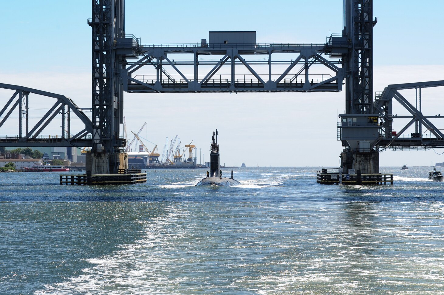 Newport News, Texas shift homeports to Groton > Commander, Submarine