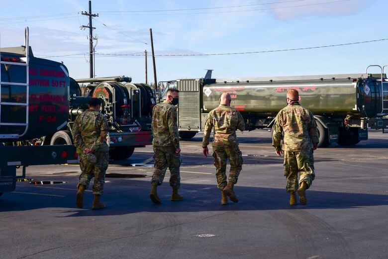 Leading Edge 354th LRS' Fuels > Eielson Air Force Base > Article Display
