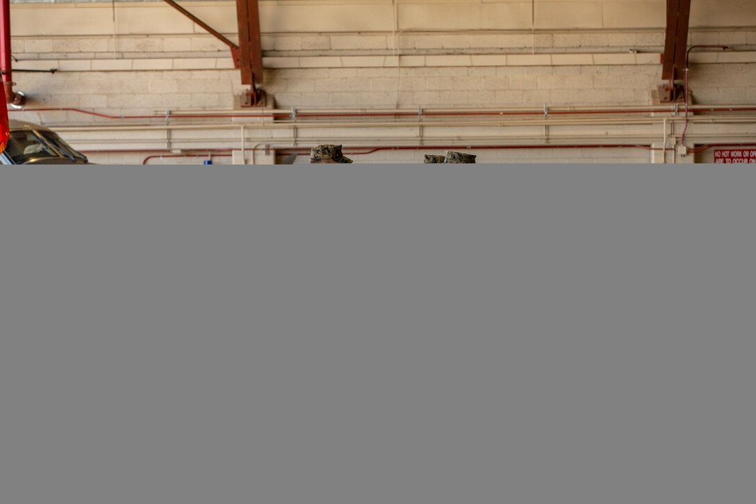 Lt. Col Robert G. Reinoehl assumes command of Headquarters and Headquarters Squadron (H&HS) during a change of command ceremony at the search and rescue (SAR) hanger aboard Marine Corps Air Station (MCAS) Yuma on July 21, 2020.