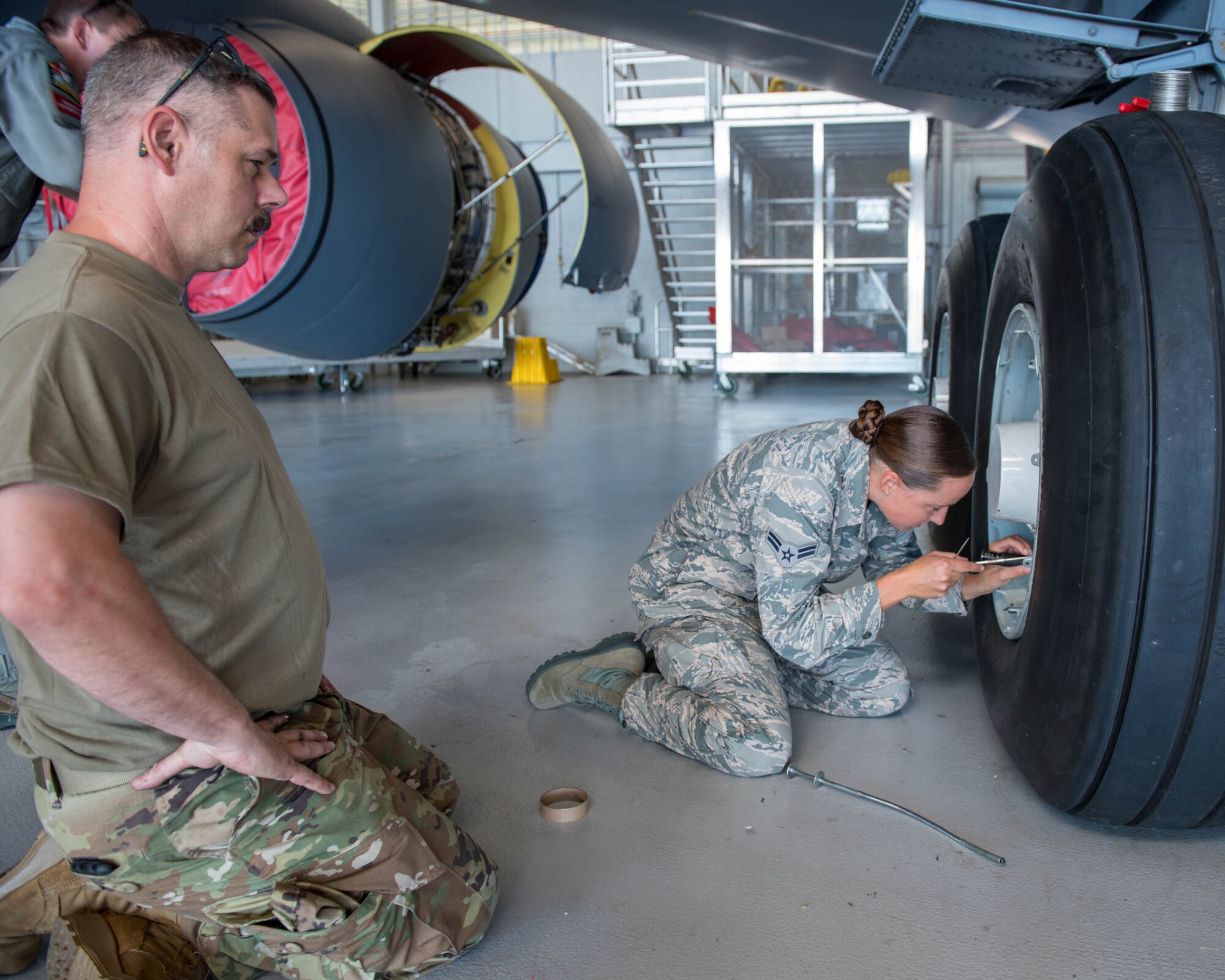 914th Maintenance Keeps These Old Birds Flying