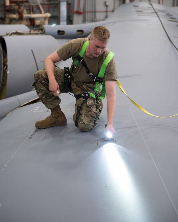 914th Maintenance Keeps These Old Birds Flying