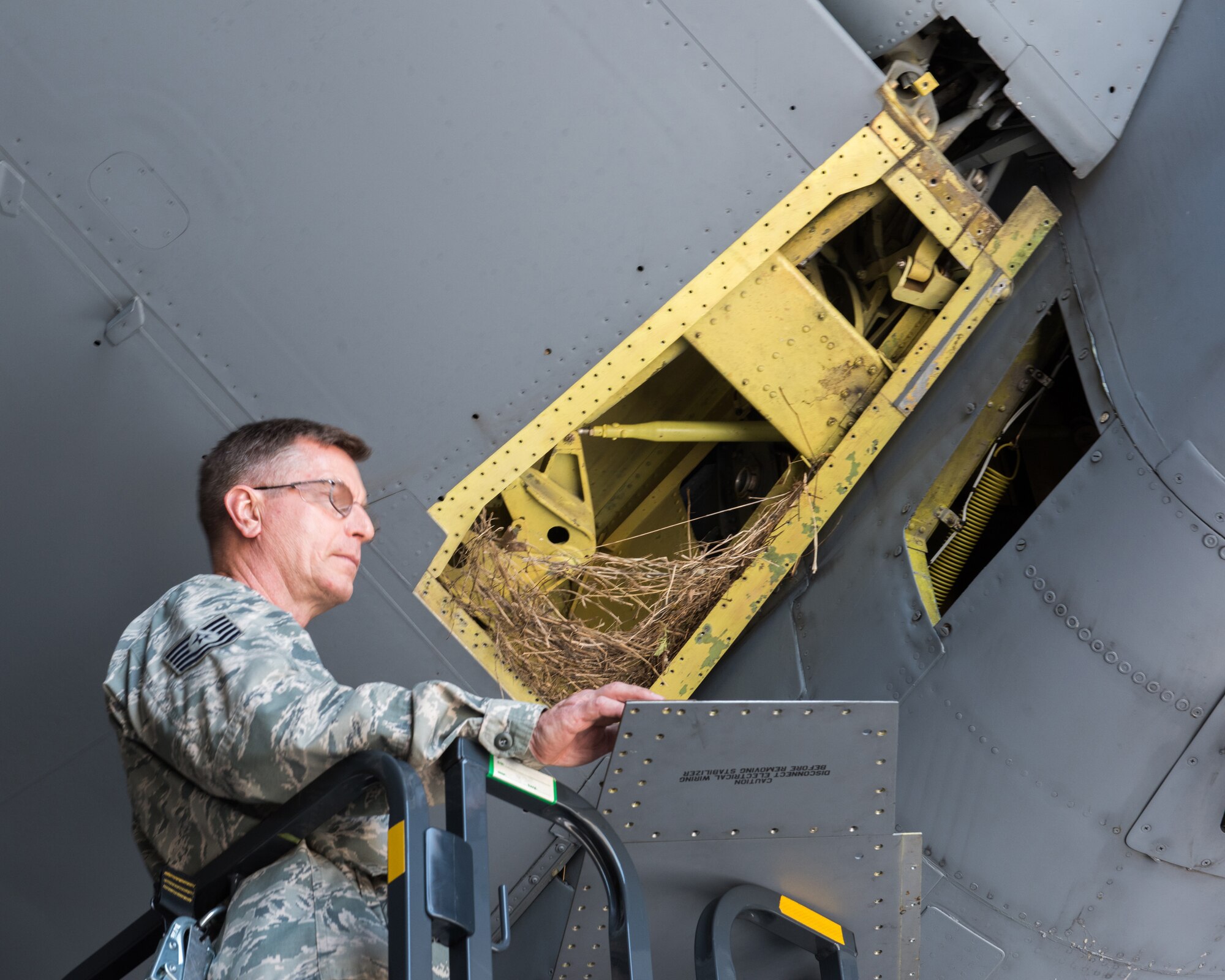 914th Maintenance Keeps These Old Birds Flying