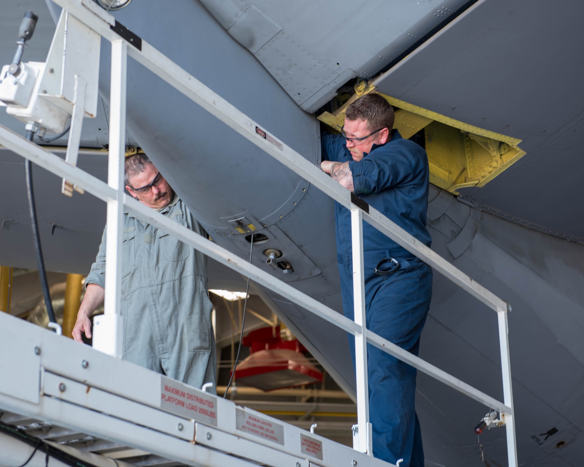 914th Maintenance Keeps These Old Birds Flying