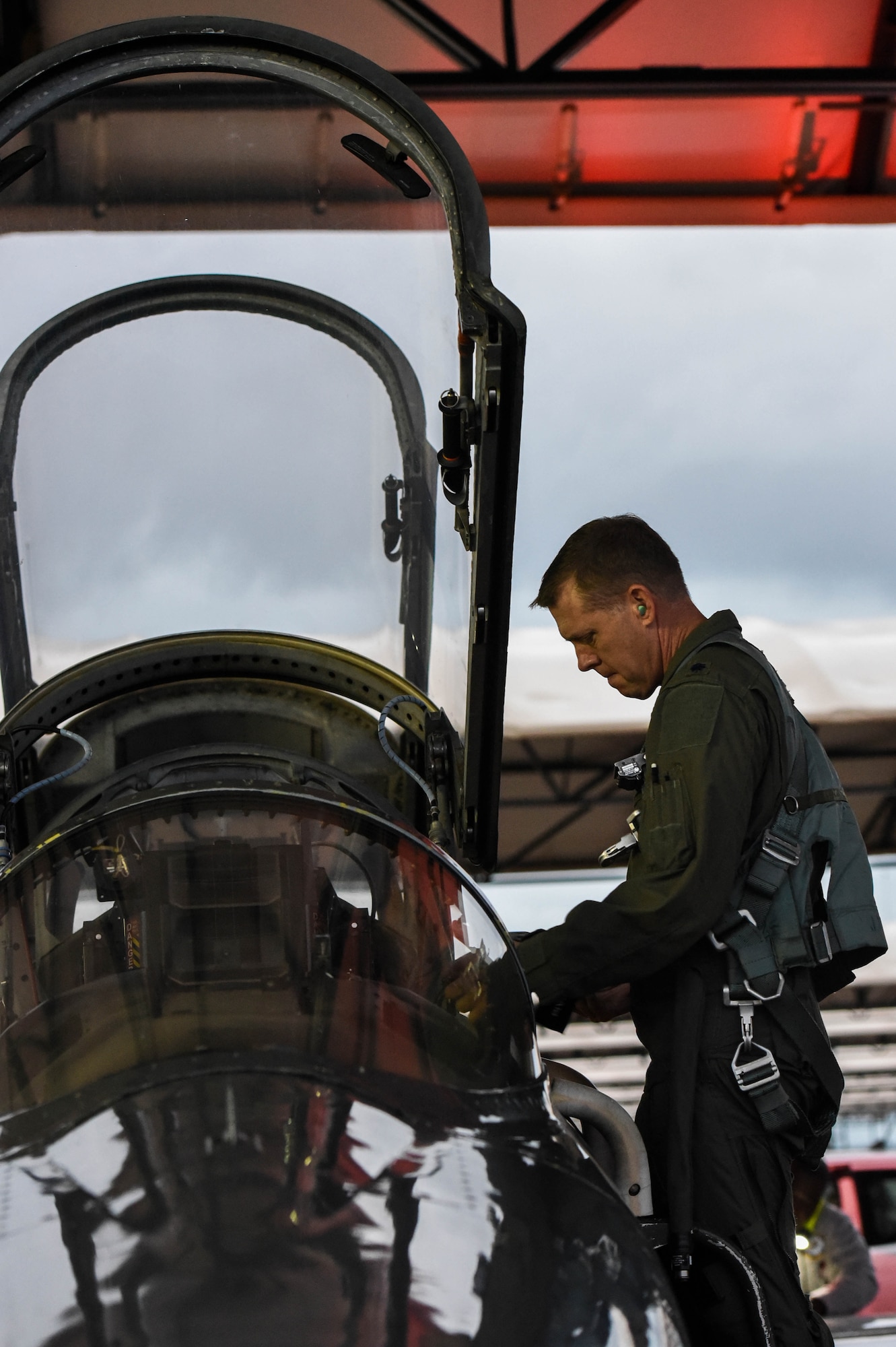 U.S. Air Force Lt. Col. David Easterling Jr., 43rd Flying Training Squadron instructor pilot, prepares to enter the cockpit of a T-38 Talon on September 23, 2020, at Columbus Air Force Base, Miss. The T-38 has swept wings, a streamlined fuselage and tricycle landing gear with a steerable nose wheel. (U.S. Air Force photo by Airman 1st Class Davis Donaldson)