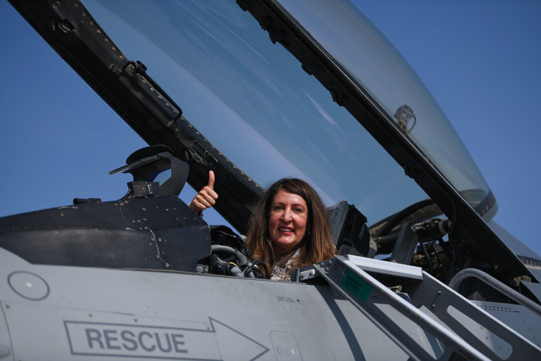 Herro Mustaf, U.S. Ambassador to the Republic of Bulgaria, sits in the cockpit of a U.S. Air Force F-16 Fighting Falcon during Thracian Viper 20 at Graf Ignatievo Air Base, Bulgaria, Sept. 24, 2020. Thracian Viper 20 is a multilateral training exercise with the Bulgarian air force, aimed to increase operational capacity, capability and interoperability with Bulgaria. (U.S. Air Force photo by Airman 1st Class Ericka A. Woolever)