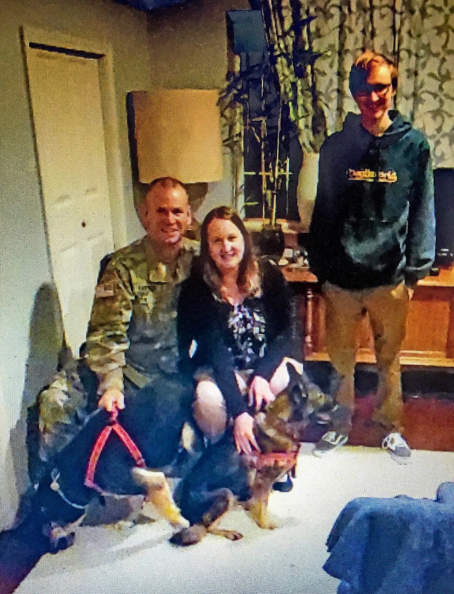 From Poland, with love: Army Reserve Soldiers return home with military rescue dogs