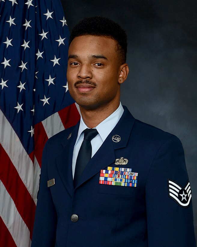 Test Airman receives Air Force level volunteer award