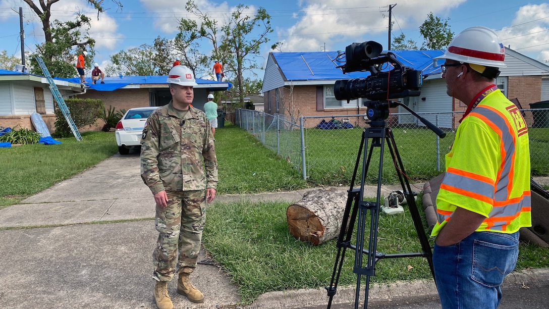 Corps installs 5000th Blue Roof, commemorates one month anniversary of Hurricane Laura landfall