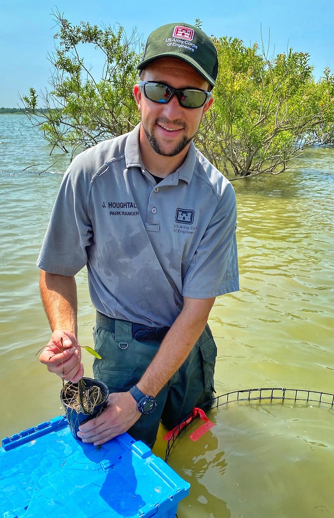 Lewisville Lake Fisheries Restoration Project