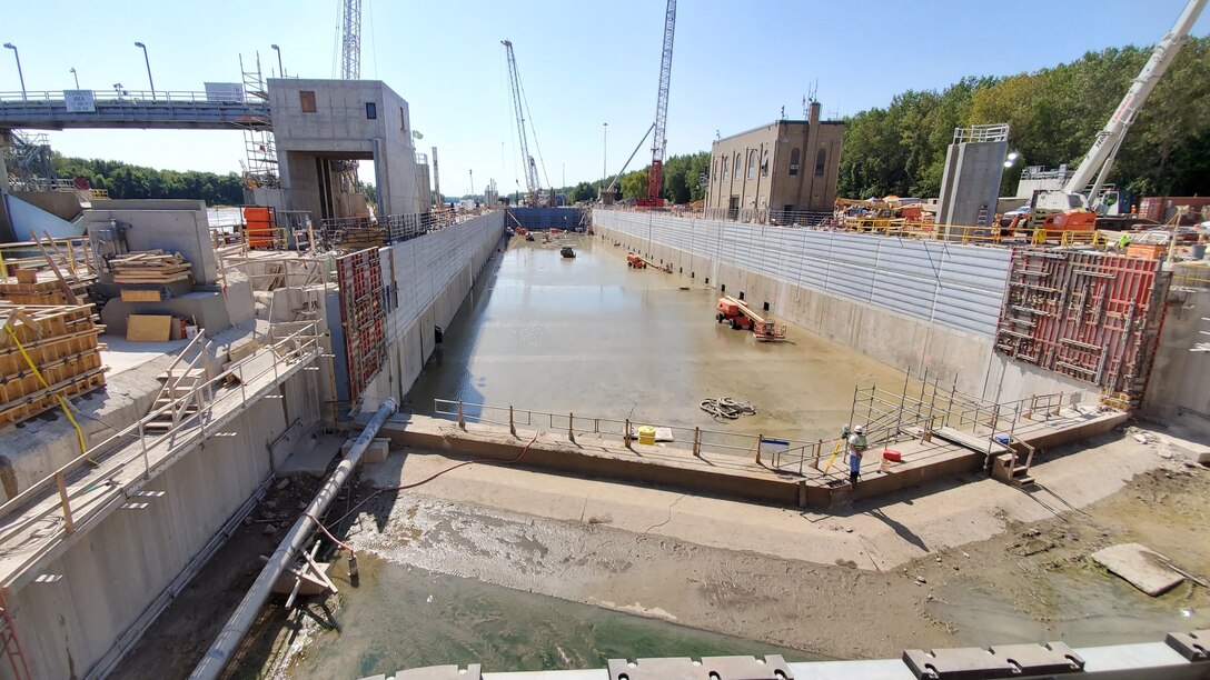 Inside the dewatered lock chamber at LaGrange Lock and Dam in Versailles, Illinois, 128 pre-cast concrete panels have been installed to refurbish the walls.