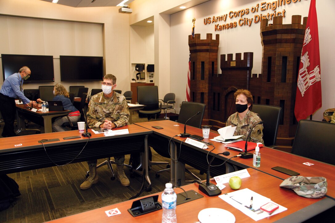 Maj. Gen. Diana M. Holland, president, Mississippi River Commission and Brig. Gen. D. Peter Hemlinger, commander, U.S. Army Corps of Engineers, Northwestern Division attend a briefing regarding the Mississippi River Commission visit to the Missouri River, March 31, 2021.