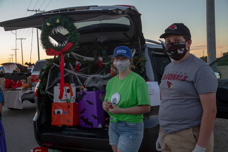 Service members and their families decorated their vehicle trunks in the spirit of Halloween during the annual Red Ribbon “Trunk or Treat” drive thru event held aboard Marine Corps Air Station Yuma, Ariz., October 29, 2020. The event was hosted and sponsored by Marine Corps Community Services to promote a drug-free Marine Corps and raise awareness for sexual assault prevention.   (U.S. Marine Corps photo by LCpl. Gabrielle Sanders)