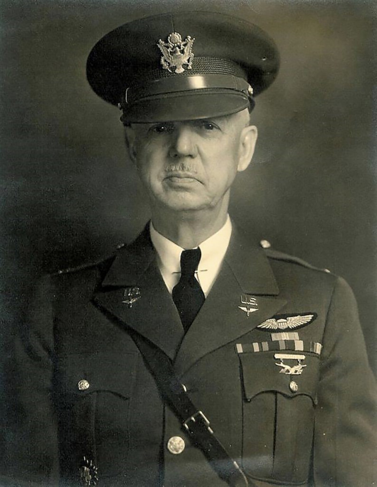 Portrait of U.S. Air Force senior officer.
