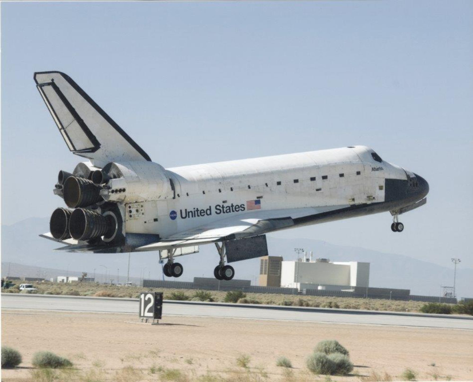 space shuttle atlantis landing