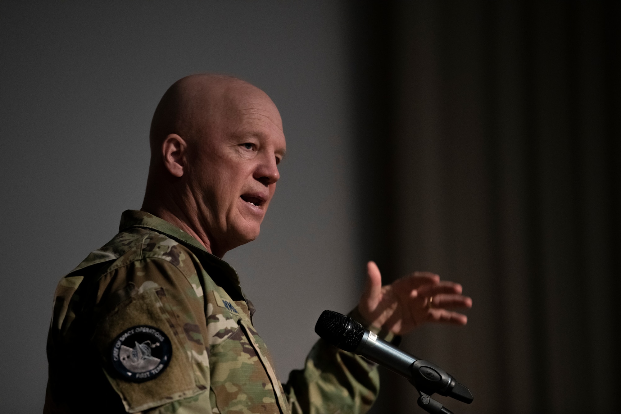 General Raymond Speaks at Space Test Fundamentals class graduation