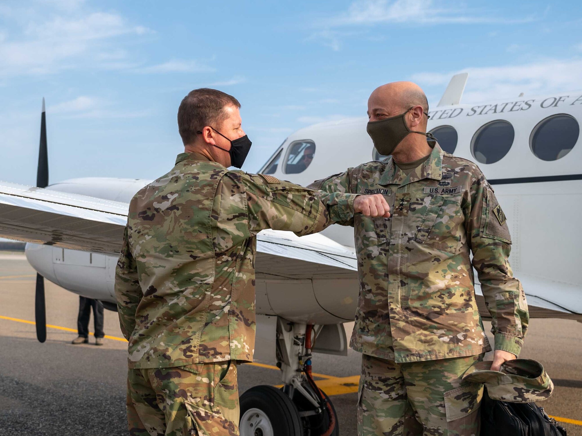 U.S. Air Force Col. Matthew Jones, 436th Airlift Wing commander, left, welcomes U.S. Army Lt. Gen. Scott A. Spellmon, 55th Chief of Engineers, U.S. Army Corps of Engineers commanding general, to Dover Air Force Base, Delaware, April 7, 2021. During his visit, Spellmon toured two facilities, totaling about $89.2 million, that are currently under construction management by the Corps. (U.S. Air Force photo by Airman 1st Class Faith Schaefer)