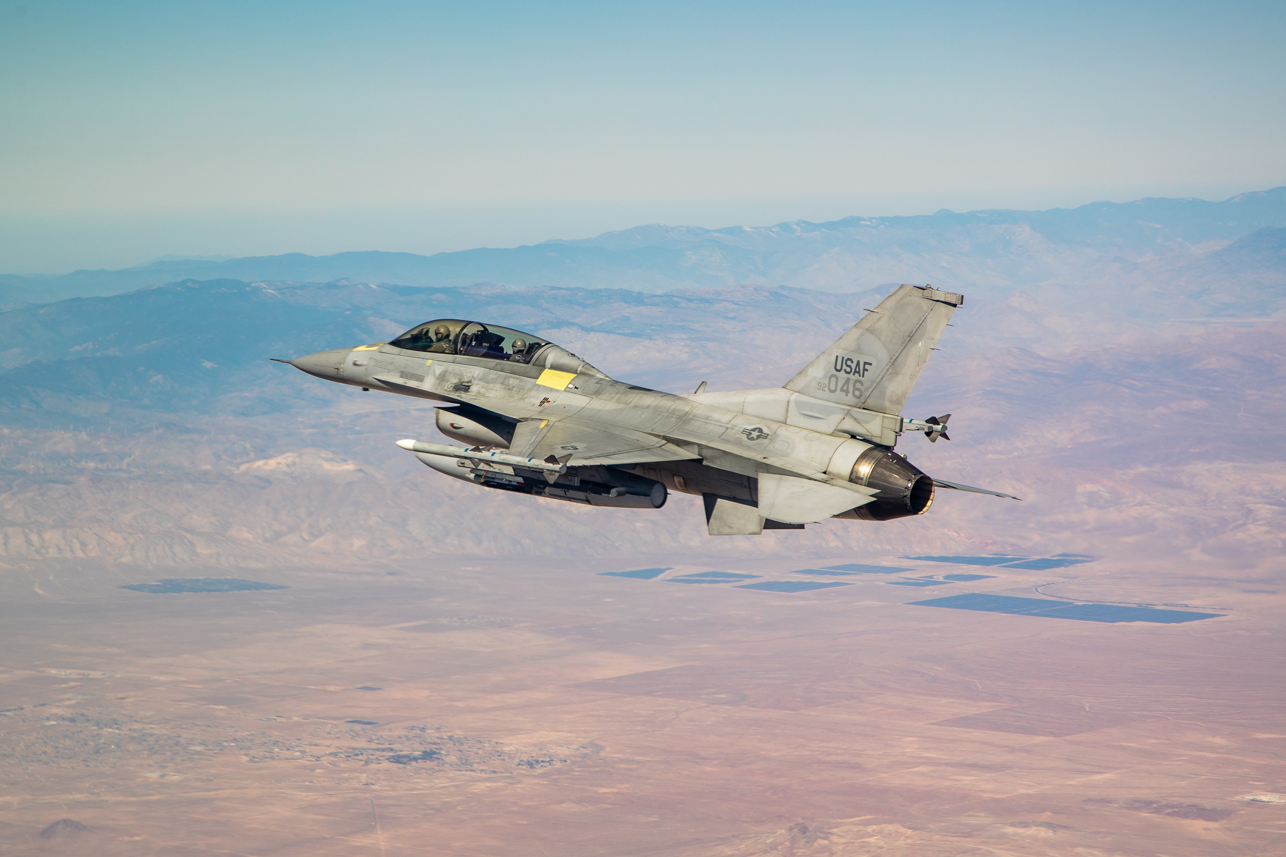 newray　F16 412th Test Wing conducts weapon separation test for Korean F