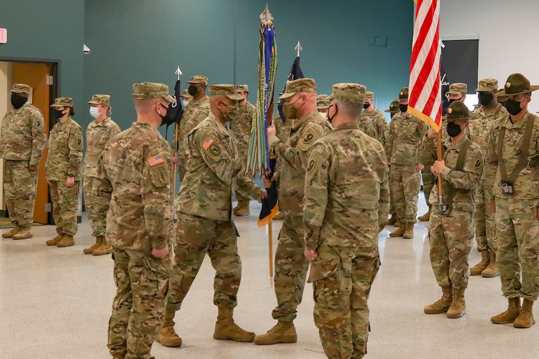 Chicagoland Army Reserve unit welcome new commander