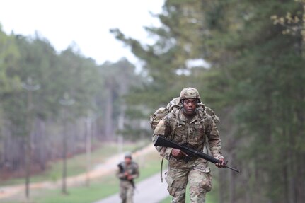 3rd MCDS Soldiers compete for Best Warrior title