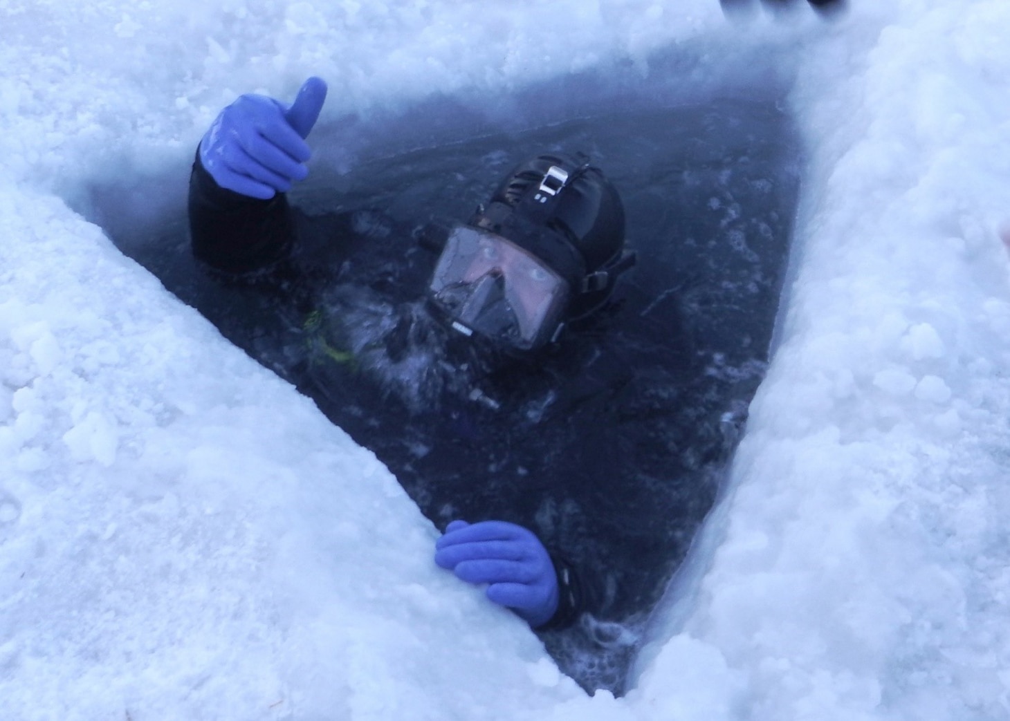 Navy divers conduct arctic exercise missions at Thule Air Base, Greenland.