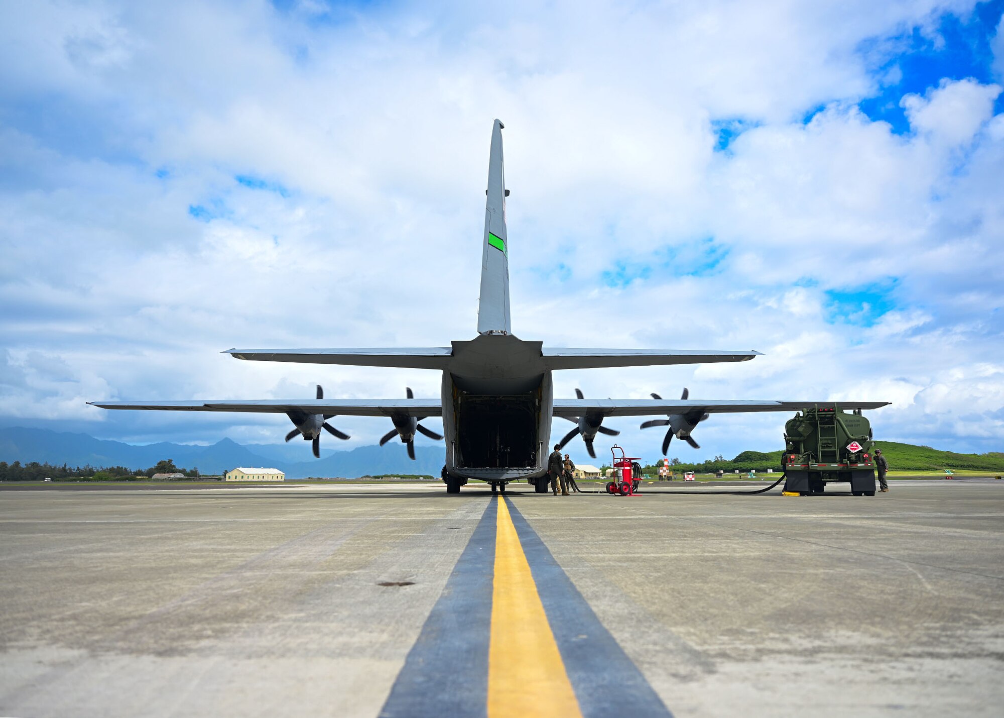 A wet-wing defuel is performed on an aircraft.