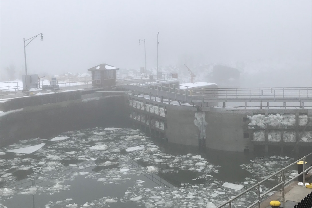 Fog and ice at Starved Rock Lock and Dam