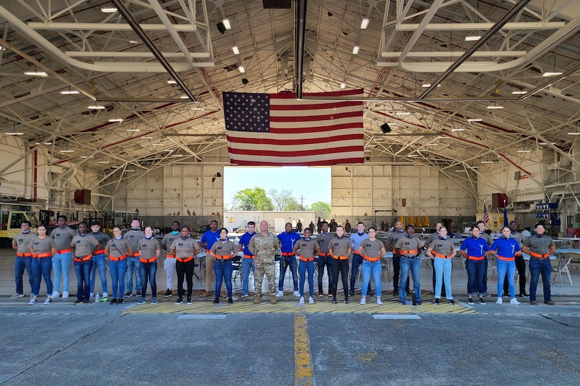 Worried About basic military training? 307th Bomb Wing offers road map for success > Youngstown Air Reserve Station > Article Display - Vimarsana News