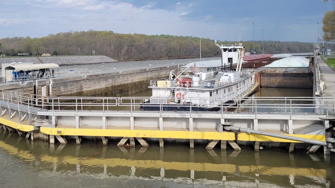 The U.S. Army Corps of Engineers Nashville District announces that Cheatham Lock at Cumberland River mile 148.6 is undergoing a series of closures from April 22 through July 23. (USACE Photo by Amber Jones)